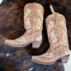 Corral Boots beige embroidered